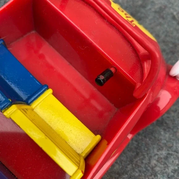 Wiggins Big Red Car Toy - Picture 4 of 10